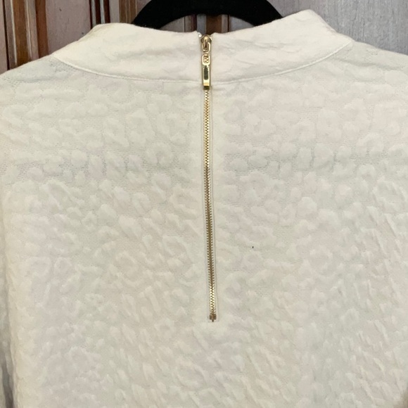 CHICO’S Mock Turtleneck Tunic in Flocked Ivory - Size XXL (Chico’s Size 4) - Picture 3 of 4